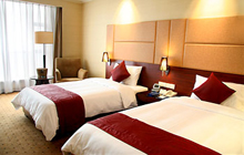 Holiday Inn Yangtze Hotel